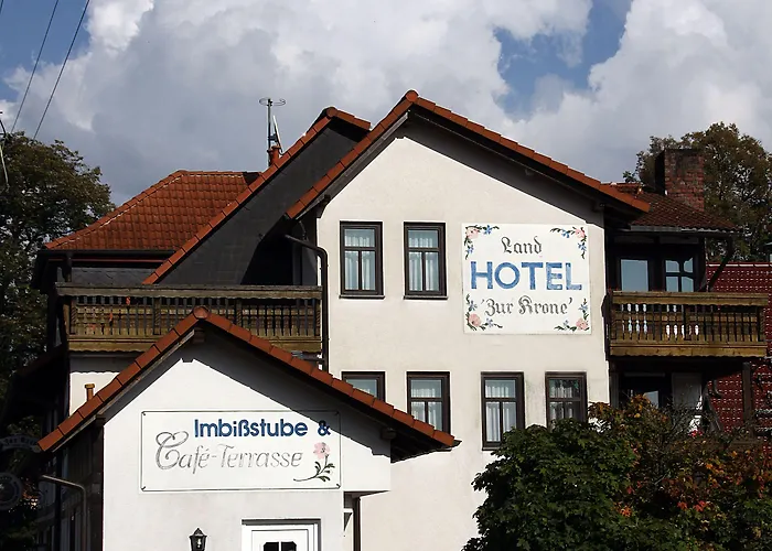 Zur Krone Hotel 2*